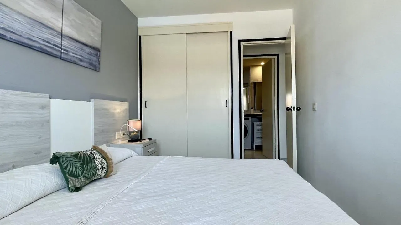 ל'אסטרטיט Blaumar B 36 - Apartamento Con Piscina 0*,  ספרד